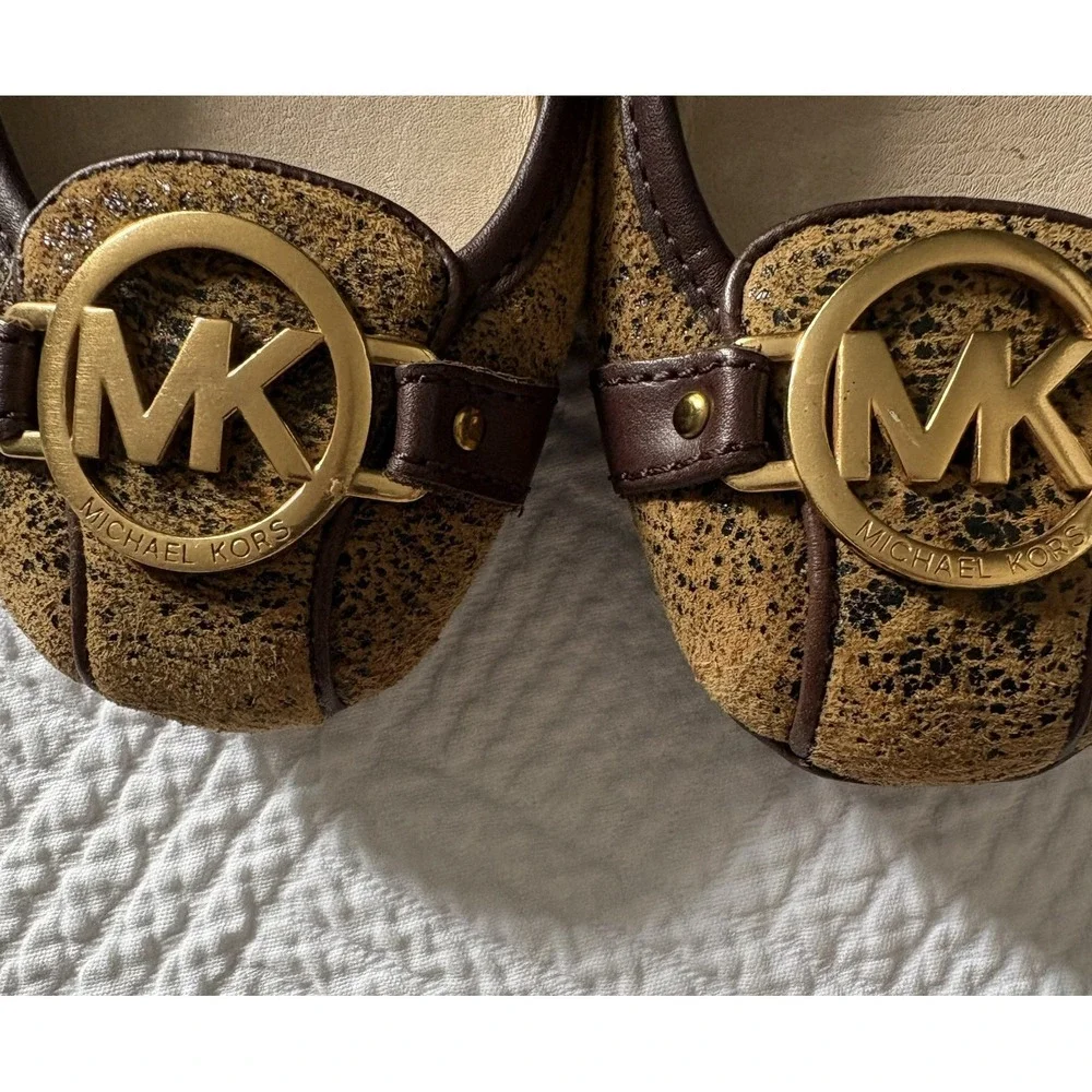 Michael Kors Women's Signature Leather Flats Brown MK Gold Size 7 Rubber Neutral - Picture 8 of 8